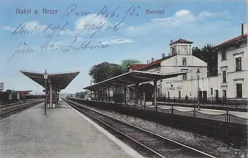 alte orig. AK Nakel a. Netze Nakło nad Notecią b Bromberg Westpreussen Pila Schneidemühl Wirsitz Wyrzysk Bahnhof Bahnsteig 1915 Vorkrieg
