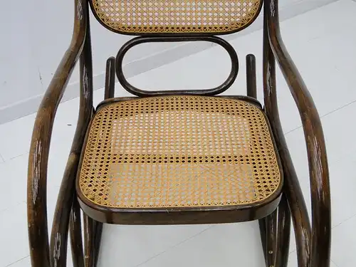 4915-Schaukelstuhl-Bugholzsessel-Thonet-Bugholzschaukelstuhl-Wippstuhl-Wiener Ge