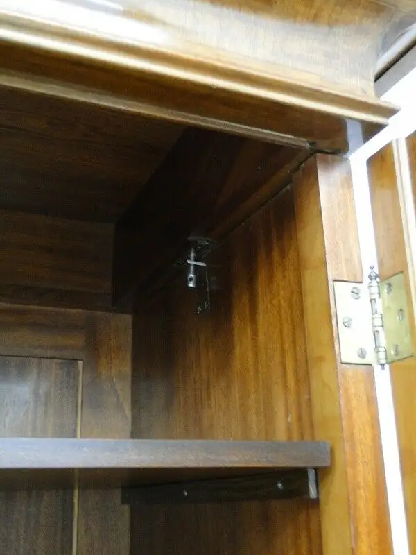 2743D-Barockstilschrank-Kleiderkasten-Schrank-Barockstil um 1920-Kleiderschrank- 3