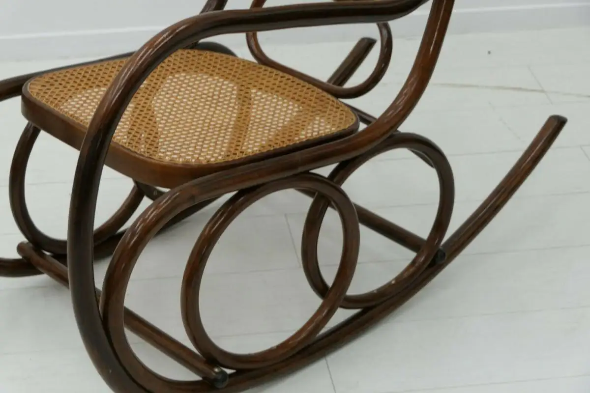 5389-Thonet Schaukelstuhl-Bugholz-Wippstuhl-Schaukelstuhl-Thonet-Kippstuhl- 2