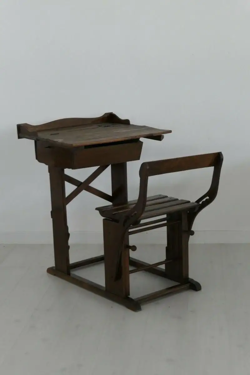 Schulbank-Sitzbank-Holzbank-Kindermöbel-alte Schulbank-Dekorstück-Tisch-H61020 1