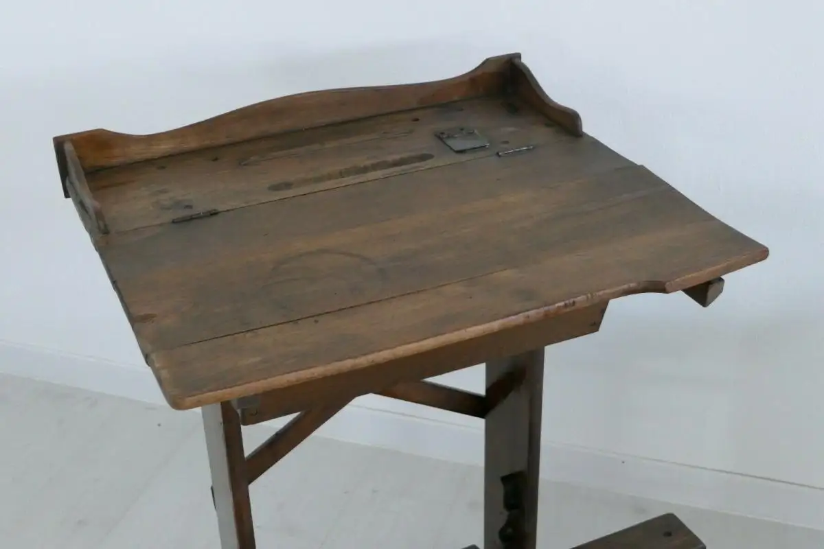 Schulbank-Sitzbank-Holzbank-Kindermöbel-alte Schulbank-Dekorstück-Tisch-H61020 4