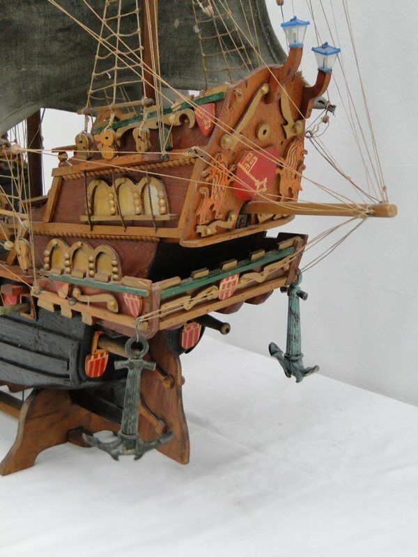 Schiffsmodell aus Holz Wunderschöner Dreimaster Yacht 
