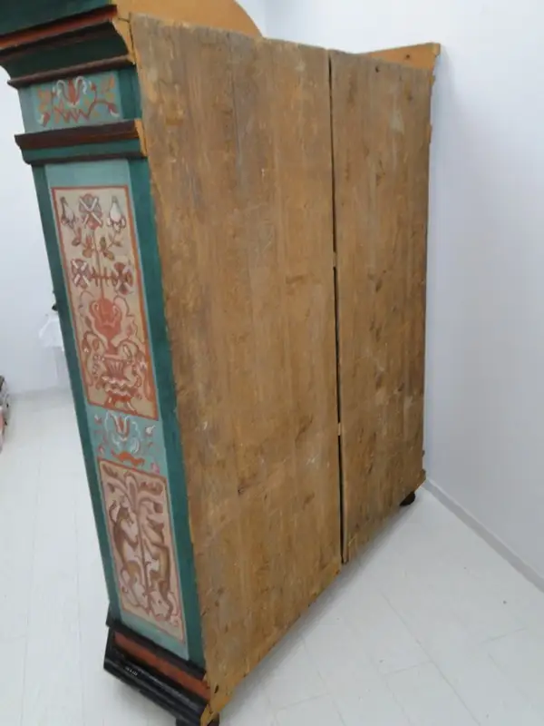 3750D-Bauernschrank-Kleiderkasten-Kleiderschrank-Barockkasten-Schrank-Barock 14