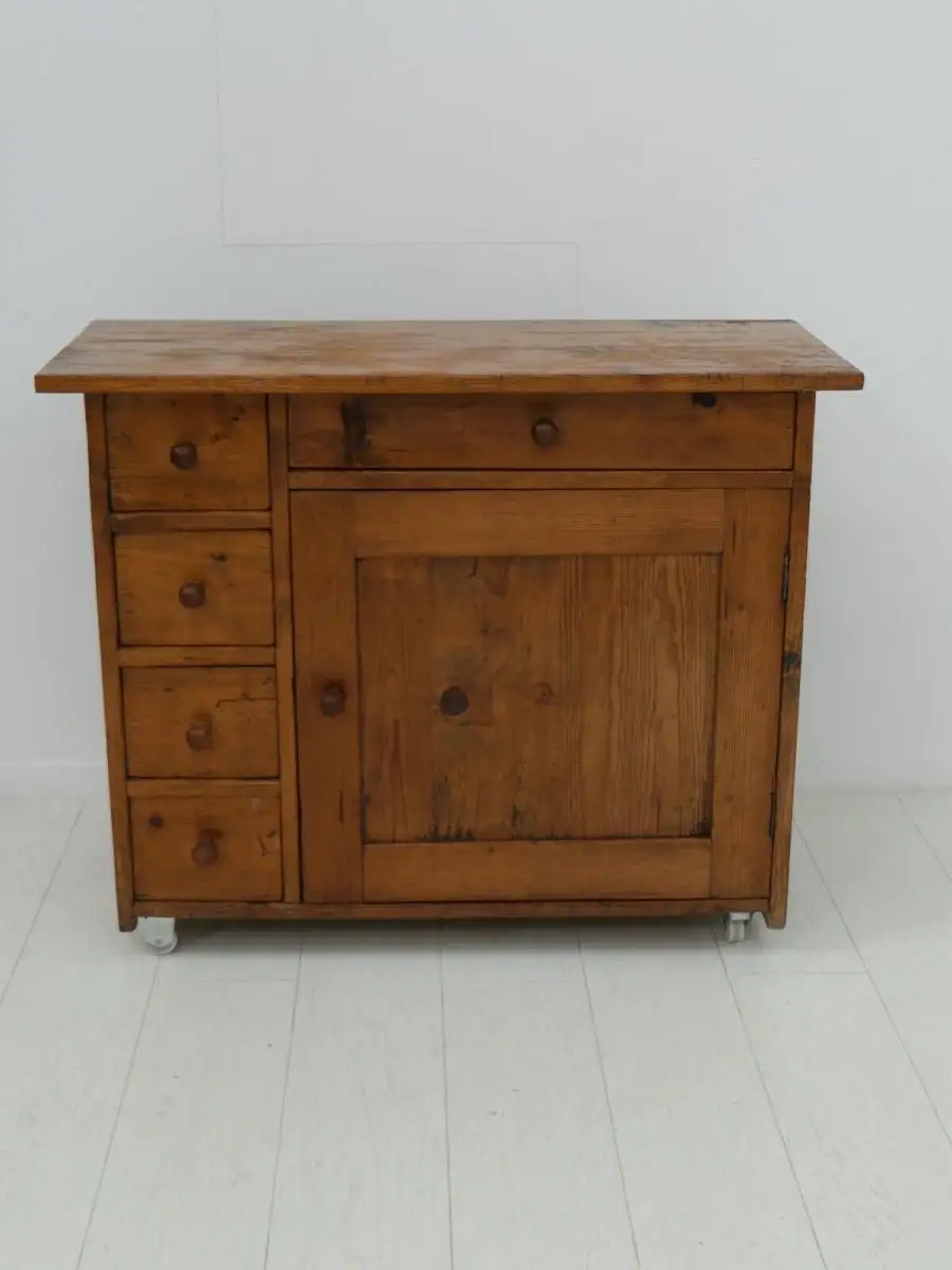 8015-Bauernstube-Anrichte-Sideboard-Bauernanrichte-Kästchen-GEBRAUCHT-Landhausst 0