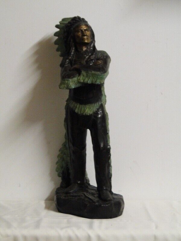 5929-Bronzefigur-Indianer-Figur-Dekorst�ck-stehender Indianerh�uptling-Statue- 0