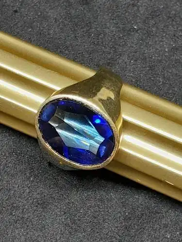 Goldring mit blauem Stein - 14 Karat - Gelbgold - Damenring - 585 Echtgold