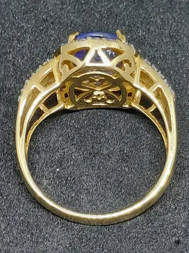 Goldring mit Tansanit und Diamanten - 14 Karat - Gelbgold - 585 Echtgold - Ring