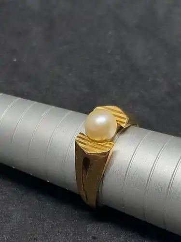 Goldring mit einer Perle - 14 Karat - 585 Echtgold - Ring - Gold