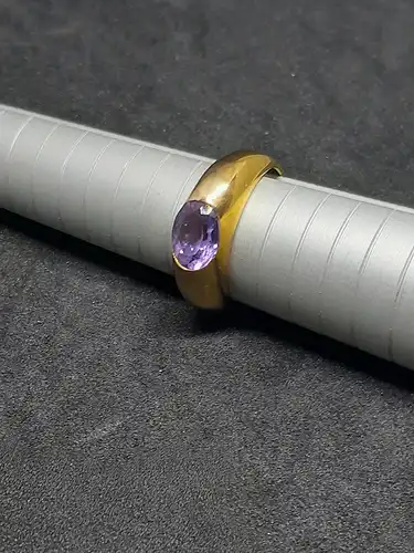 Goldring mit Amethyst - 8 Karat - 333 Echtgold - Ring