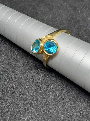 Goldring mit 2 blauen Topas - 9 Karat - 375 Echtgold - Ring