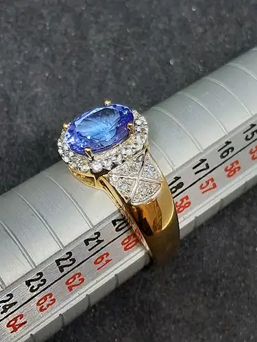 Goldring mit Tansanit - 14 Karat - 585 Echtgold - Ring