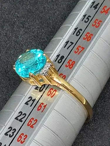 Goldring mit synthetischen Steinbesatz  - 14 Karat - Ring - 585 Echtgold