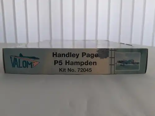 Valom Handley Page P5 Hampden-1:72-72045-Modellflieger-OVP-1077