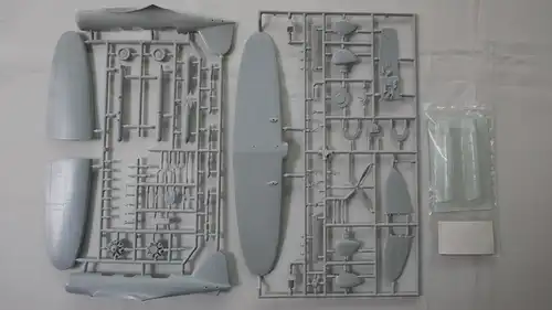 AML Mitsubishi B5M1 Mabel Japanese Navy Type 97 Model 2-1:72-72002-Modellflieger-OVP-1050