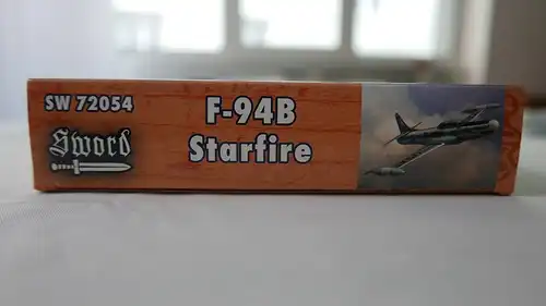 Sword F-94B Starfire-1:72-SW 72054-Modellflieger-OVP-1026