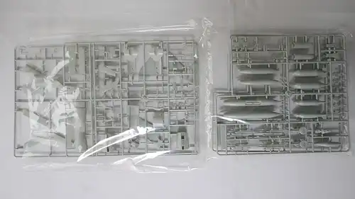 Academy Hawker Hunter F.6-1:48-2164-Modellflieger-OVP-0976
