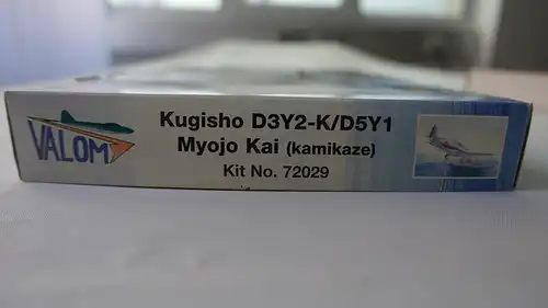 Valom Kugisho D3Y2-K/D5Y1 Myojo Kai (Kamikaze)-1:72-72029-Modellflieger-OVP-0958