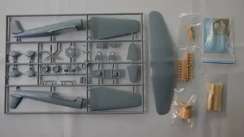 Valom Kugisho D3Y2-K/D5Y1 Myojo Kai (Kamikaze)-1:72-72029-Modellflieger-OVP-0958