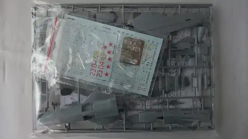 R.V. Aircraft Mikoyan-Gurevich MiG-23M (obj.23-11M)-1:72-72009-Modellflieger-OVP-0950