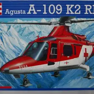 Revell Agusta A-109 K2 Rega-1:72-04448-Helicopter-Modellflieger-OVP-0895