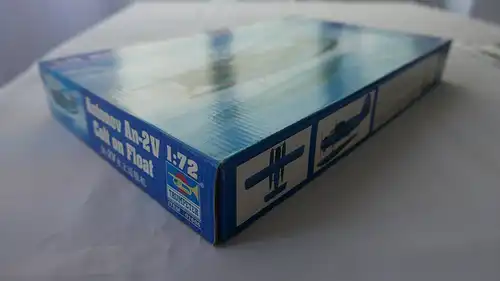 Trumpeter Antonov An-2V Colt on Float-1:72-01606-Modellflieger-Bauteile versiegelt-OVP-0839