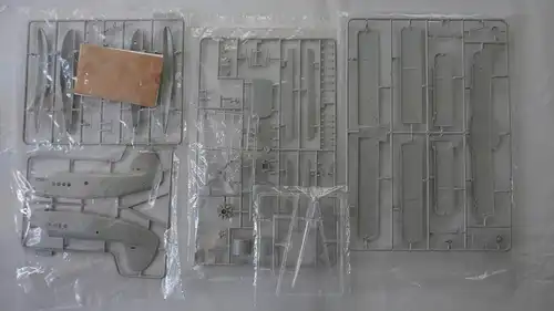 Trumpeter Antonov An-2V Colt on Float-1:72-01606-Modellflieger-Bauteile versiegelt-OVP-0839