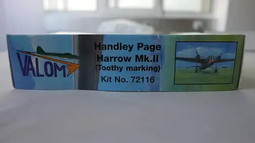 Valom Handley Page Harrow Mk. II (Toothy marking)-1:72-72116-Modellflieger-OVP-0836