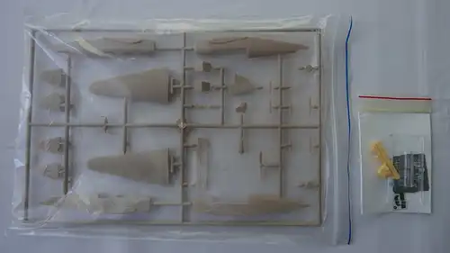 RS Models Zlin Z-XII closed canopy-1:72-92041-Modellflieger-OVP-0779