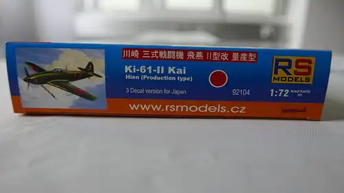 RS Models Kawasaki Ki-61-II Kai Hien (Production type)-1:72-92104-Modellflieger-OVP-0773