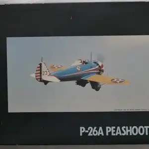 Hasegawa P-26A Peashooter-1:32-51813-Modellflieger-OVP-0760
