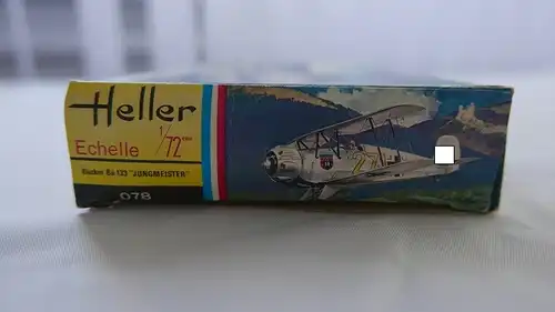 Heller Bücker Bü 133 Jungmeister-1:72-078-Modellflieger-OVP-0742