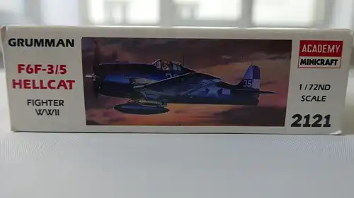 Academy Grumman F6F-3/5 Hellcat-1:72-2121-Bauteile versiegelt-Modellflieger-OVP-0689