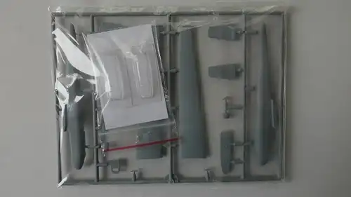 AZ Model L-13J/L13 Blaník-1:72-AZCZ4-Modellflieger-OVP-0686