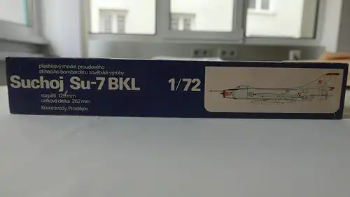 KP Suchoj Su-7 BKL-1:72-No.25-Modellflieger-OVP-0685