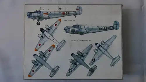 Pioneer 2, Beechcraft Kansan AT-11-1:72-4009-Bauteile versiegelt-OVP-0486
