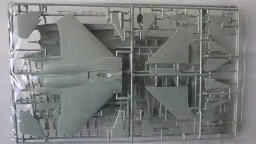 Academy McDonnell Douglas F-15C Eagle-1:72-2108-Modellflieger-OVP-0469