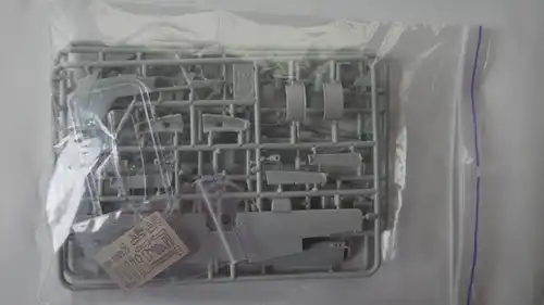 AviS, RFB Fantrainer 400-1:72-BX 72024-Modellflieger-OVP-0422