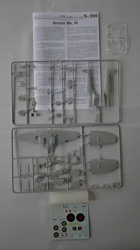 Italeri, Spitfire Mk. VB-1:72-001-OVP und Spitfire Mk.9-1:72-094-Modellflieger-0402