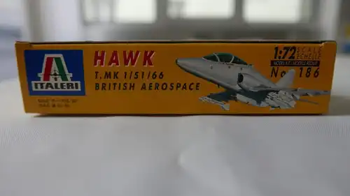 Italeri Hawk T. MK 1/51/66 British Aerospace-1:72-186-Modellflieger-OVP-0397