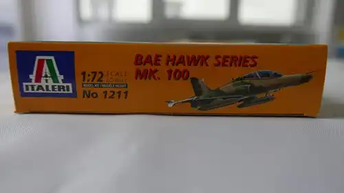Italeri Bae Hawk Series MK.100-1:72-1211-Modellflieger-OVP-0396