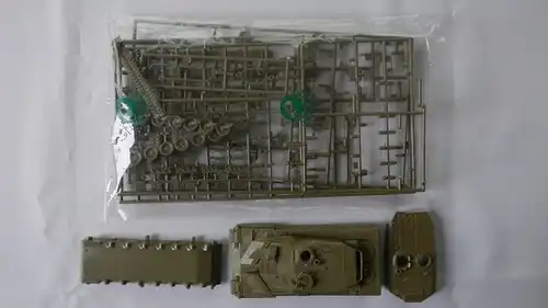 Revell Leopard 2 A5 KWS-1:72-03105-Militärfahrzeug-OVP-0335