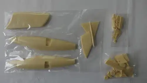 Planet Models XF10F-1 Jaguar Swing Wing-1:72-171-Modellflieger-OVP-0293