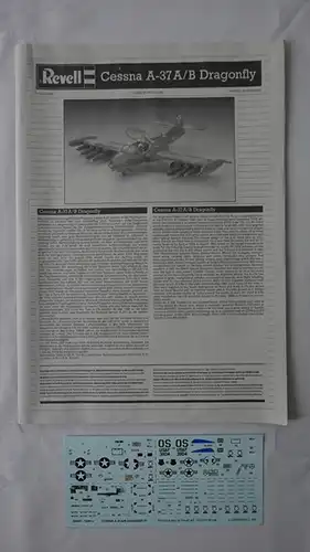 Revell Cessna A-37A/B Dragonfly-1:48-04503-Modellflieger-OVP-0235