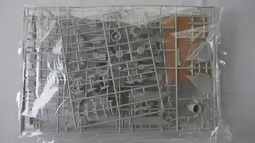 Revell Sukhoi Su-27 Flanker-B-1:72-04319-Modellflieger-OVP-0227