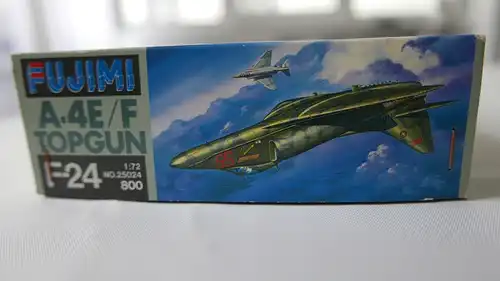 Fujimi Douglas A-4E/F Topgun-1:72-25024-Modellflieger-Bauteile versiegelt-OVP-0181