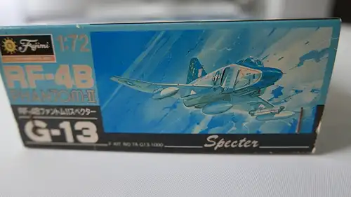 Fujimi McDonnell Douglas RF-4B Phantom-II Specter-1:72-7A-G13-Modellflieger-OVP-0176