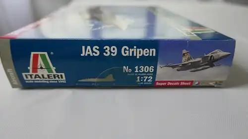 Italeri JAS 39 Gripen (OVP) und JAS-39A Gripen Light Fighter-1:72-Modellflieger-0149