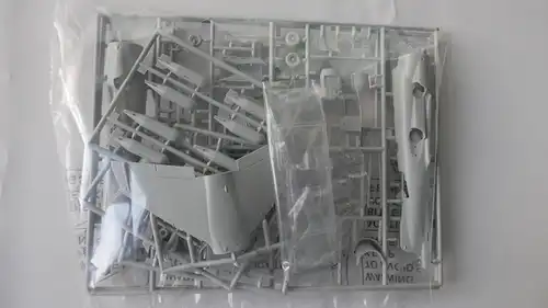 Italeri Harrier GR.3 Falkland-1:72-1278-Modellflieger-OVP-0145