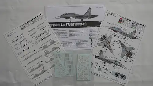 Trumpeter Russian Su-27UB Flanker C-1:72-01645-Modellflieger-OVP-0108